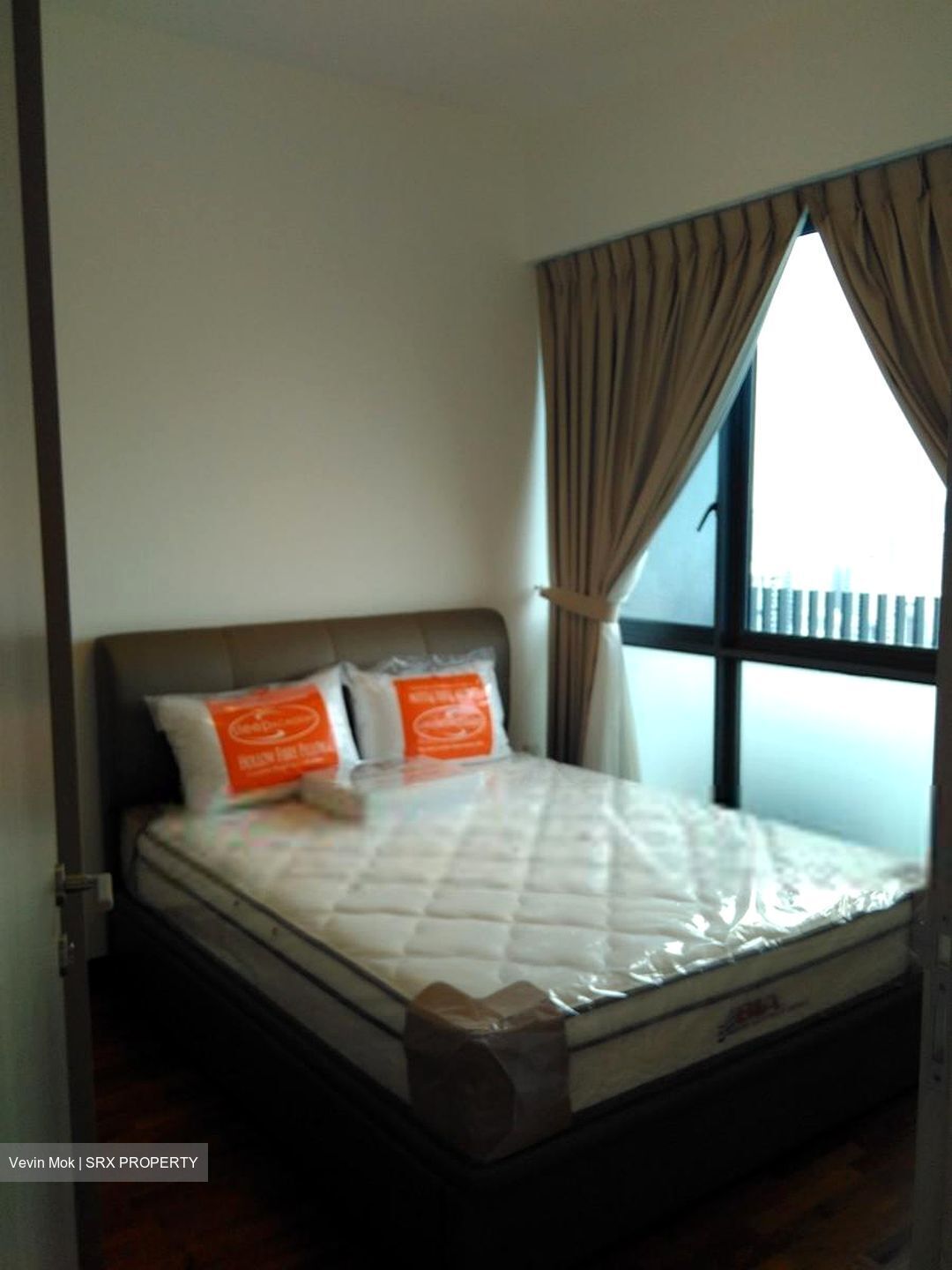 J Gateway (D22), Condominium #555630031